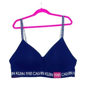Calvin Klein 1981 bra